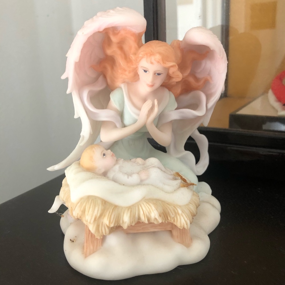 Gloria "Heavenly Adoration" by Roman Inc.